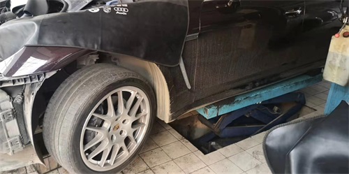 奔馳汽車維修期間要預防相關機械傷害!